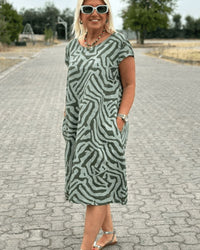 Beth |  Summer Dress With Round Neck And Beautiful Print