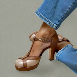 Ciara | Classic Wide Toe Heels
