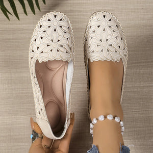 Lily | Floral Comfort Flats